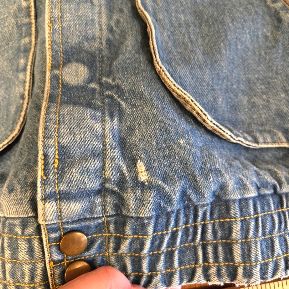 Vintage Hot Tracks Woman's 2 Tone Denim Jacket, Snap Closure, Size Large - Picture 16 of 16
